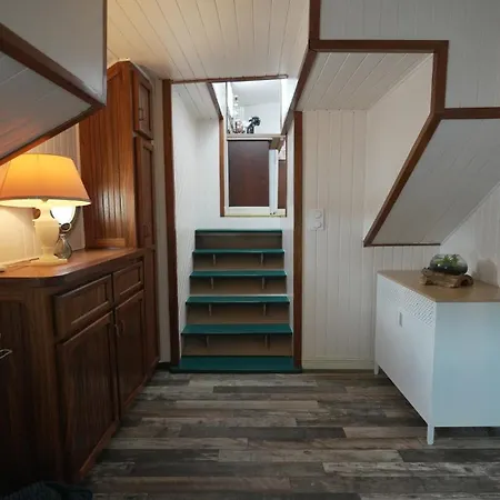 Botel Peniche Le Makara -